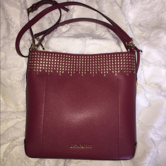 MICHAEL KORS HAYES HANDBAG